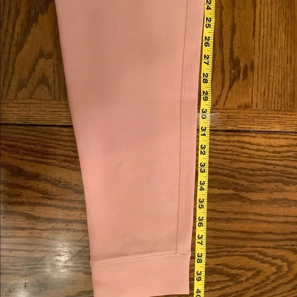 NWT Old Navy joggers - Picture 4 of 4